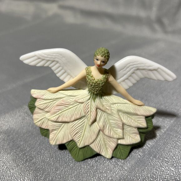 Vtg Hallmark Beautiful Angel Miniature Porcelain Tree Topper GreenWhite 2003 - Picture 3 of 10